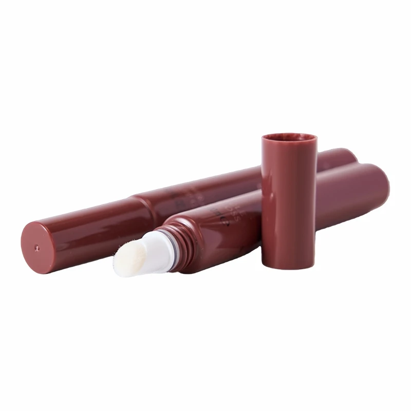 Tubo de plástico para bálsamo labial
